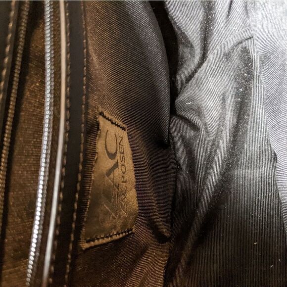 𝅺ZAC Posen Eartha Iconic Fur Crossbody  Bag - Picture 10 of 11